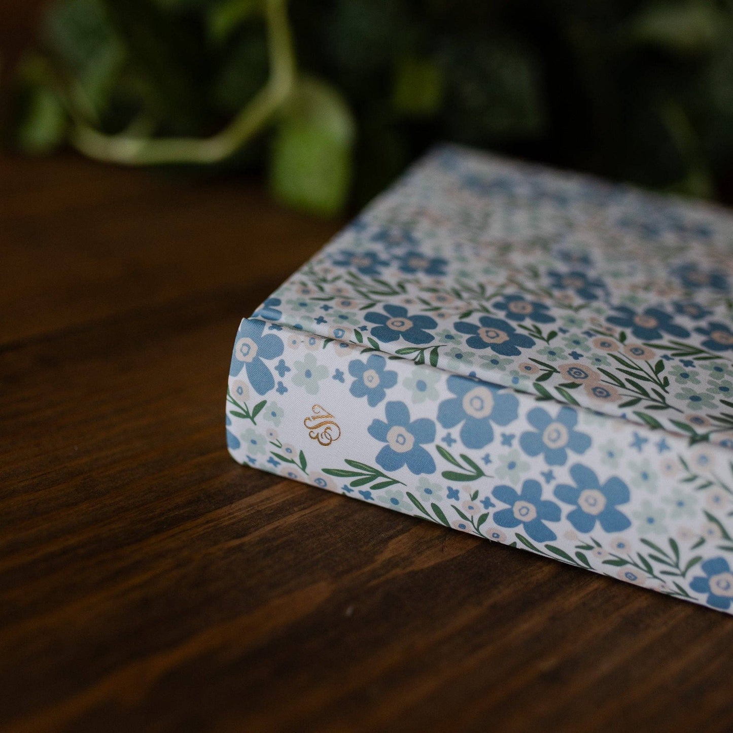 ESV Single Column Journaling Bible® | Blue Poppies