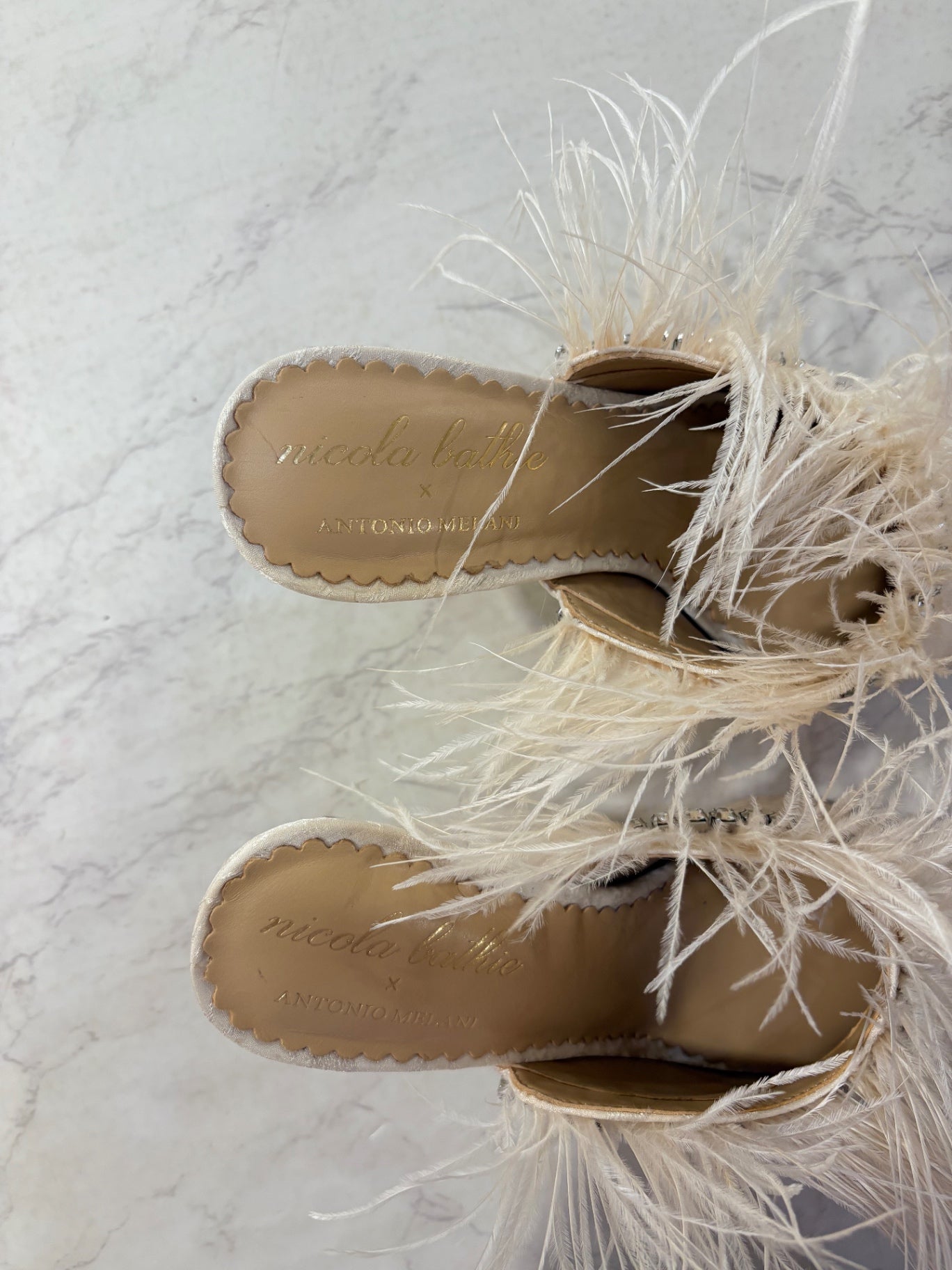 Antonio Melani 6 Ivory/White