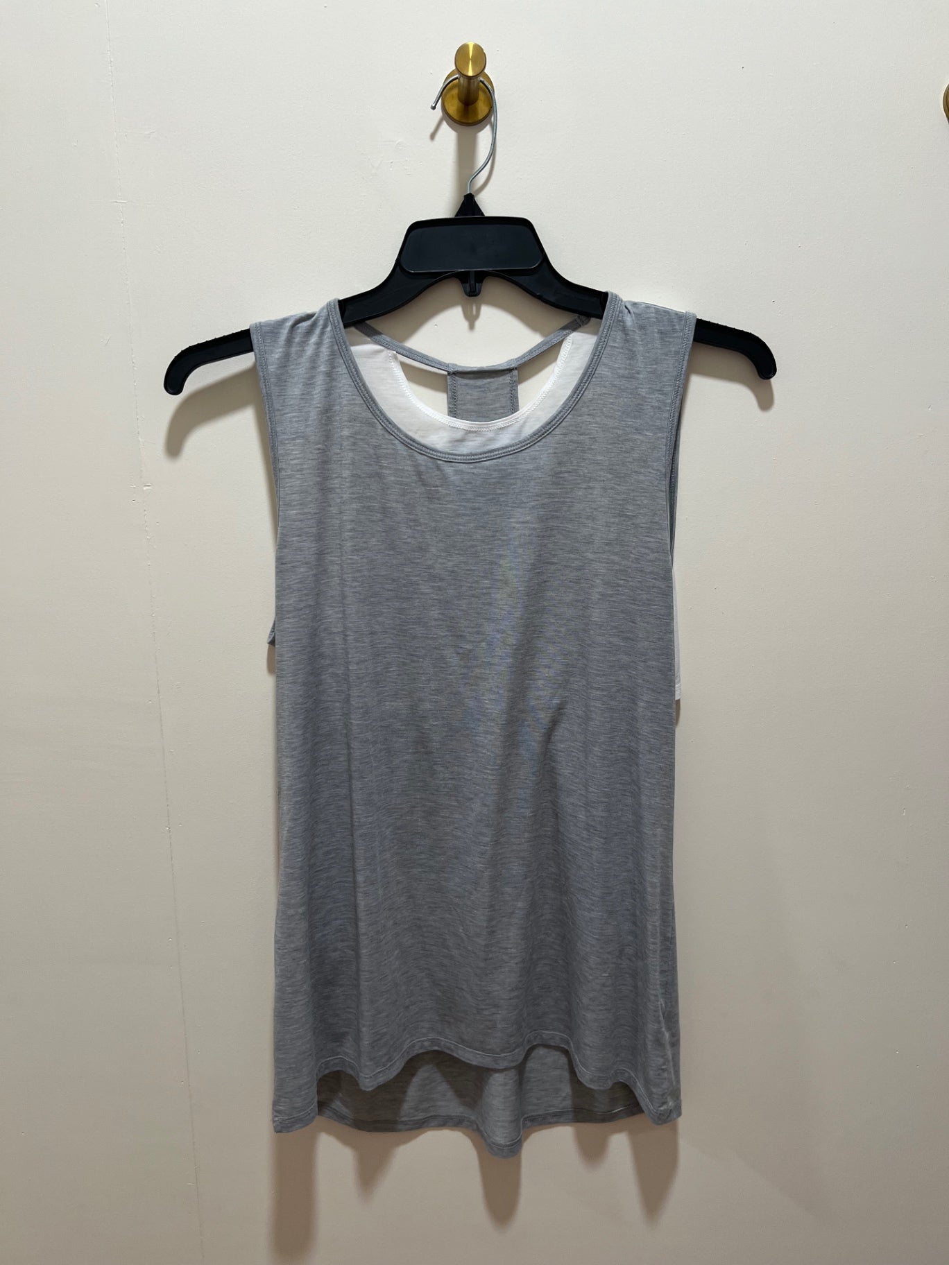 Athleta Top Medium Gray