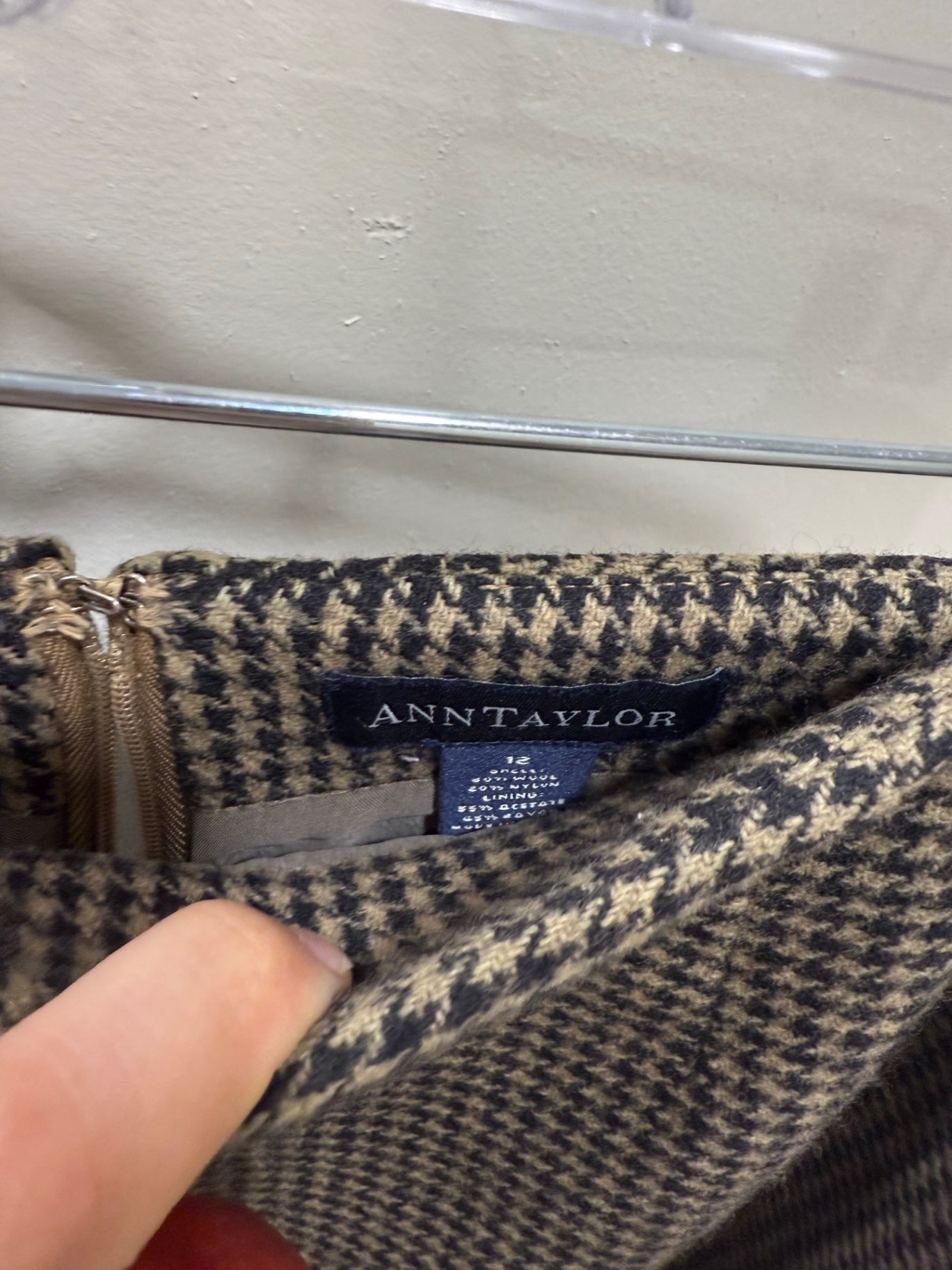 Ann Taylor Skirt 12 Brown and black