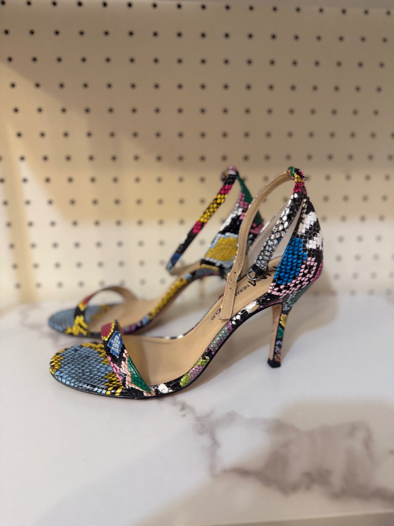 Neiman Marcus Heels 7 Multicolor