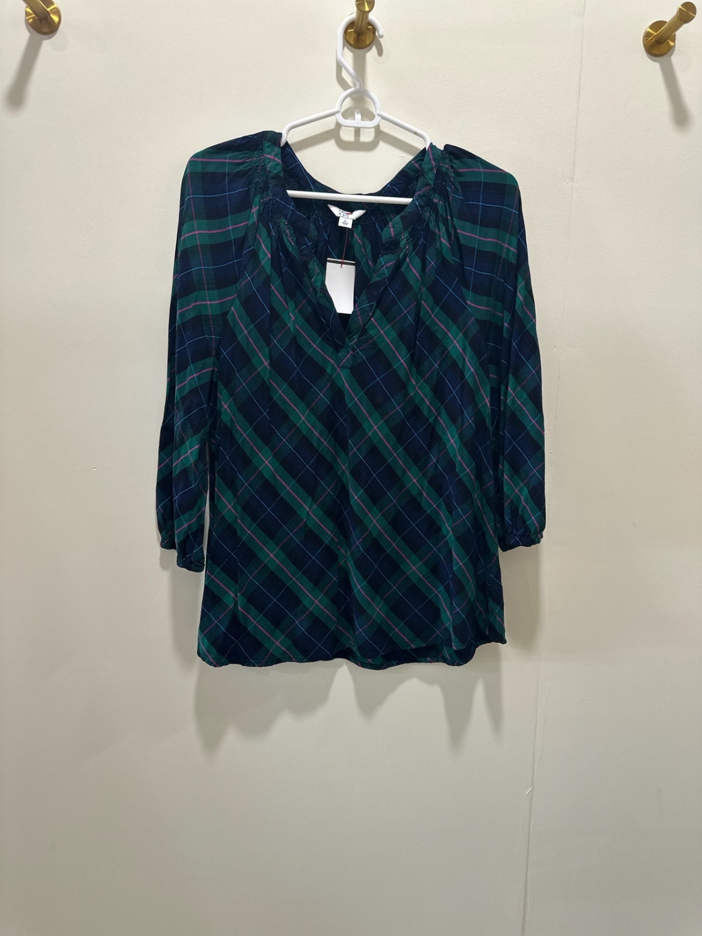 Crown & Ivy Top Large Navy blue with green and purple plaid pattern