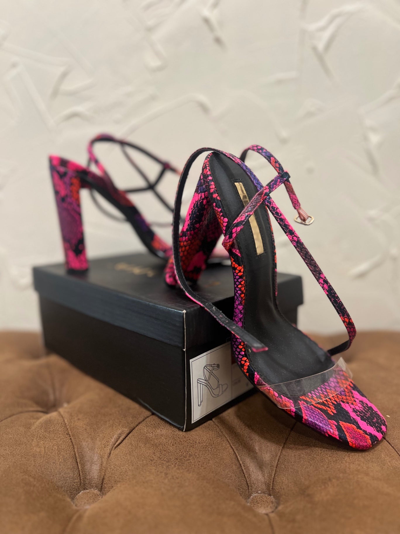 LILIANA Shoes 10 Pink, black, purple, orange