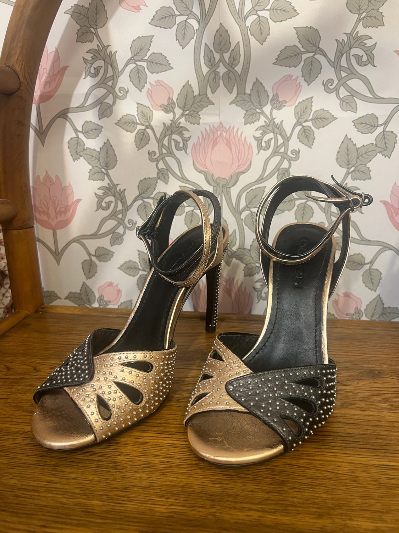 COACH Shoes 7.5 Gold and Black