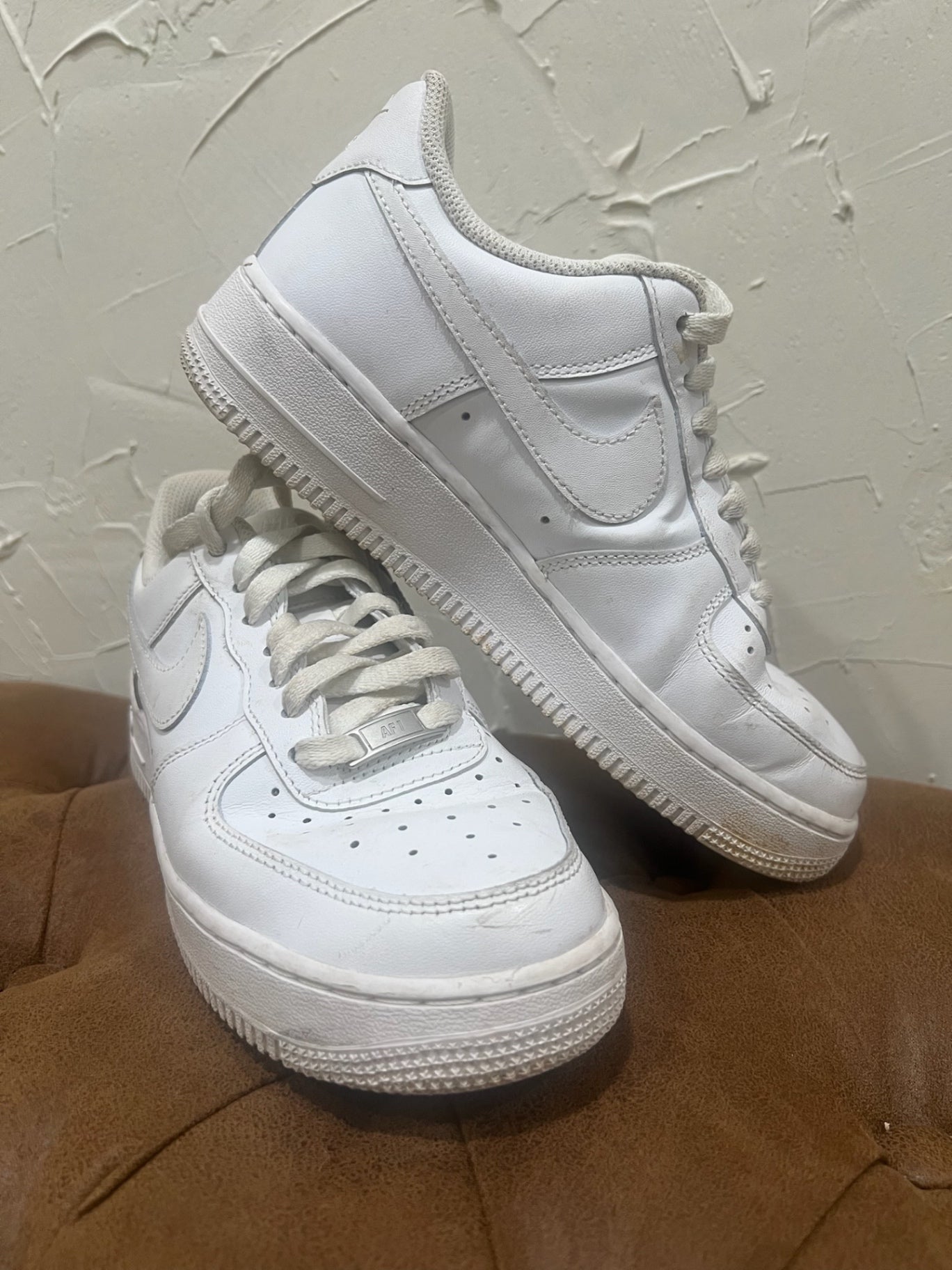 Nike Shoes 7.5/8 White
