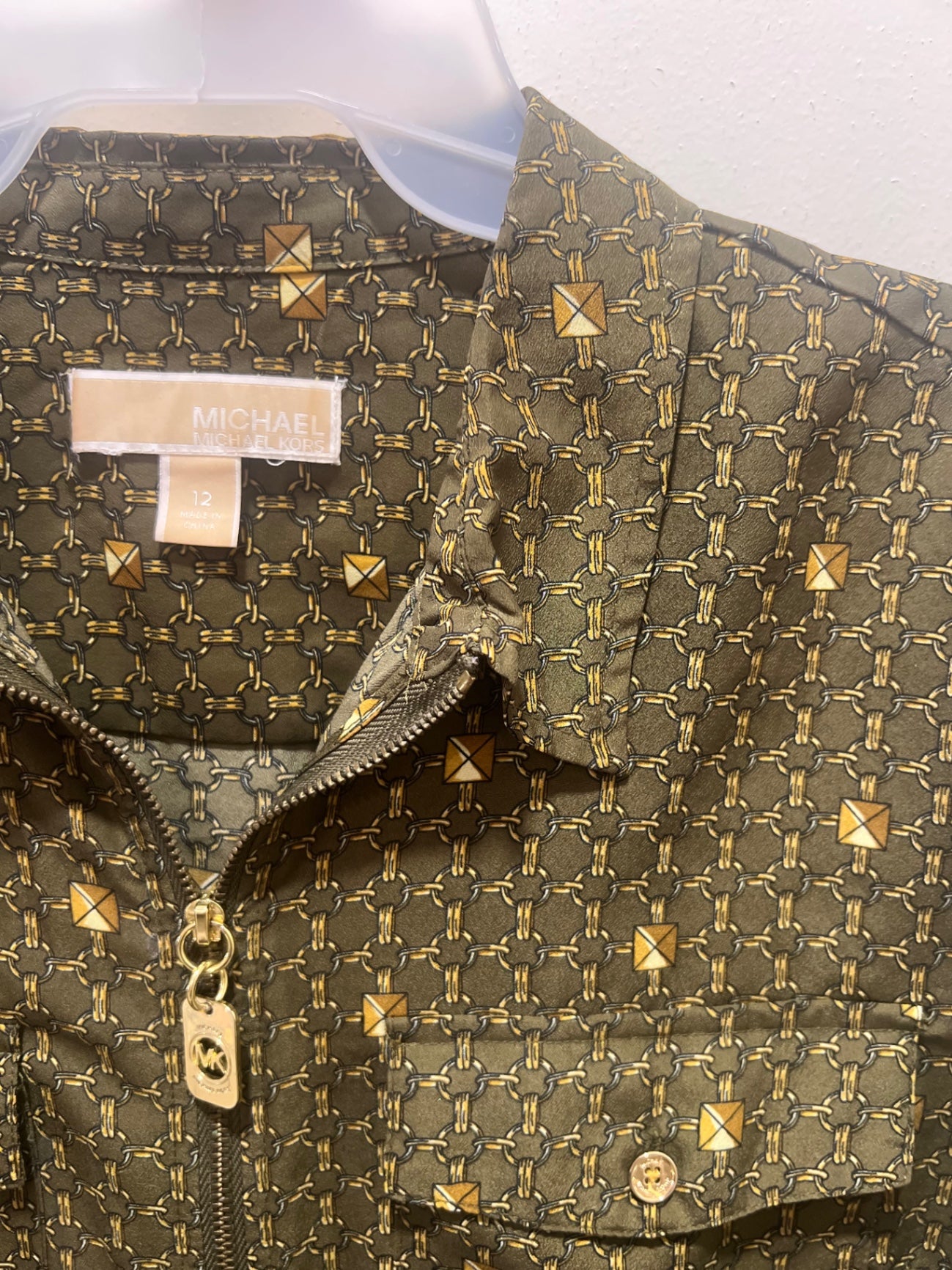 Michael Kors Blouse 12 Olive green with gold accents