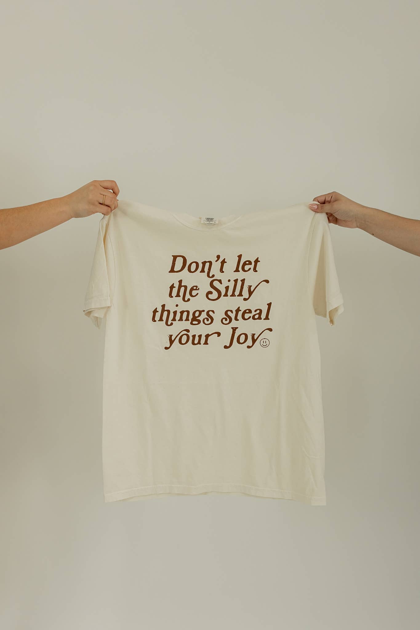 DON'T LET THE SILLY THINGS STEAL YOUR JOY TOP