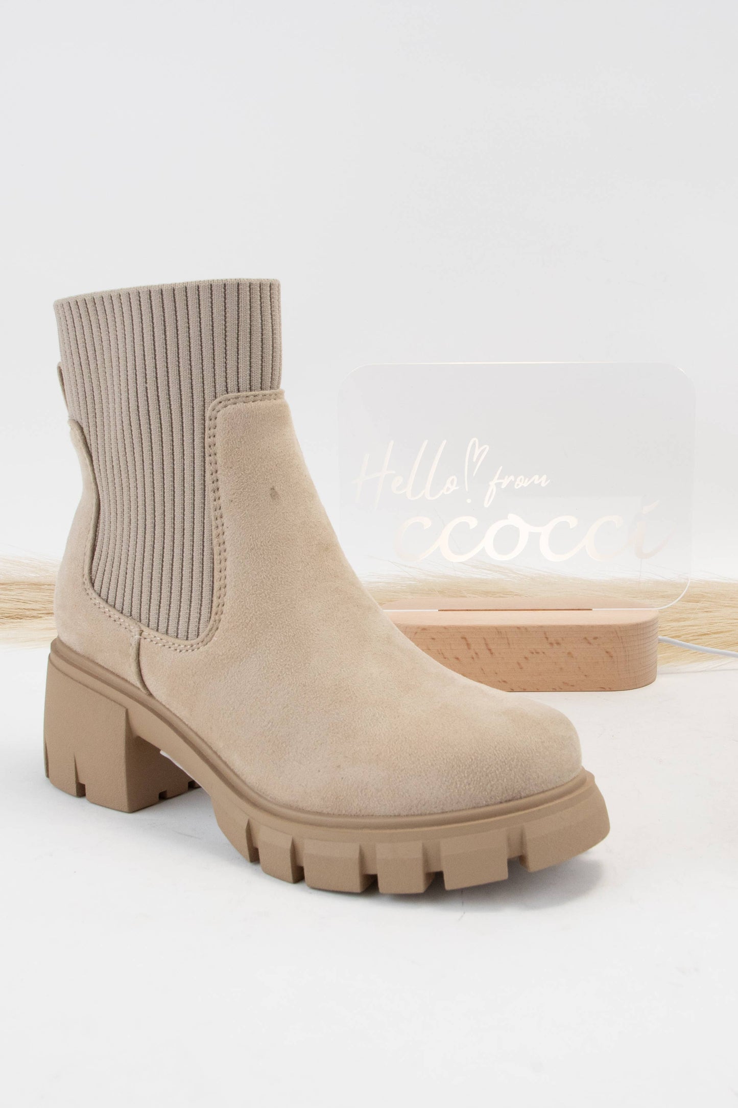 CHUNKY CHELSEA BOOT