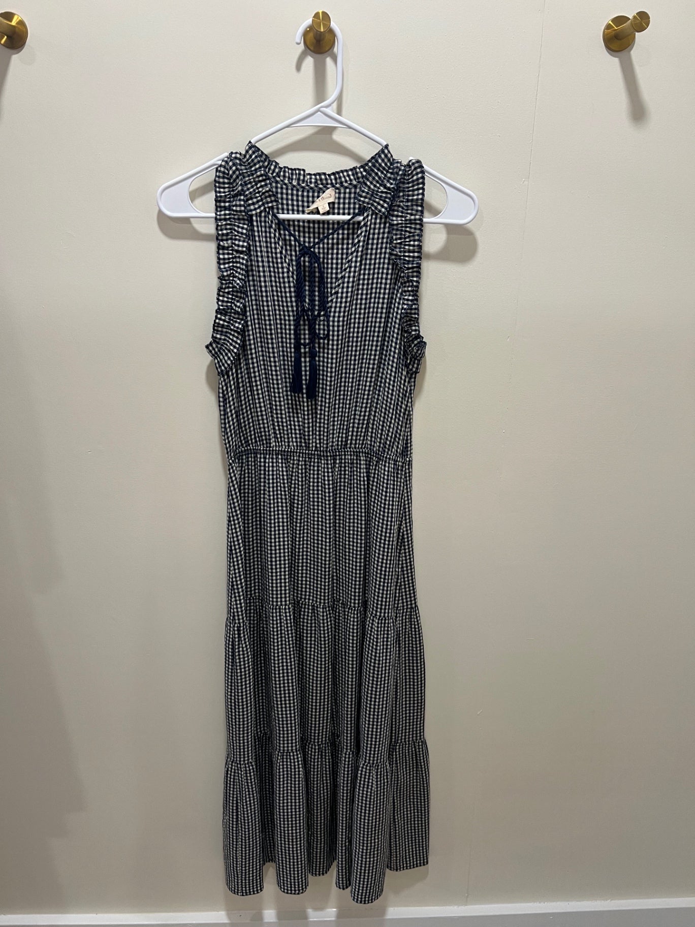 Hem & Thread Dress Small Black and white