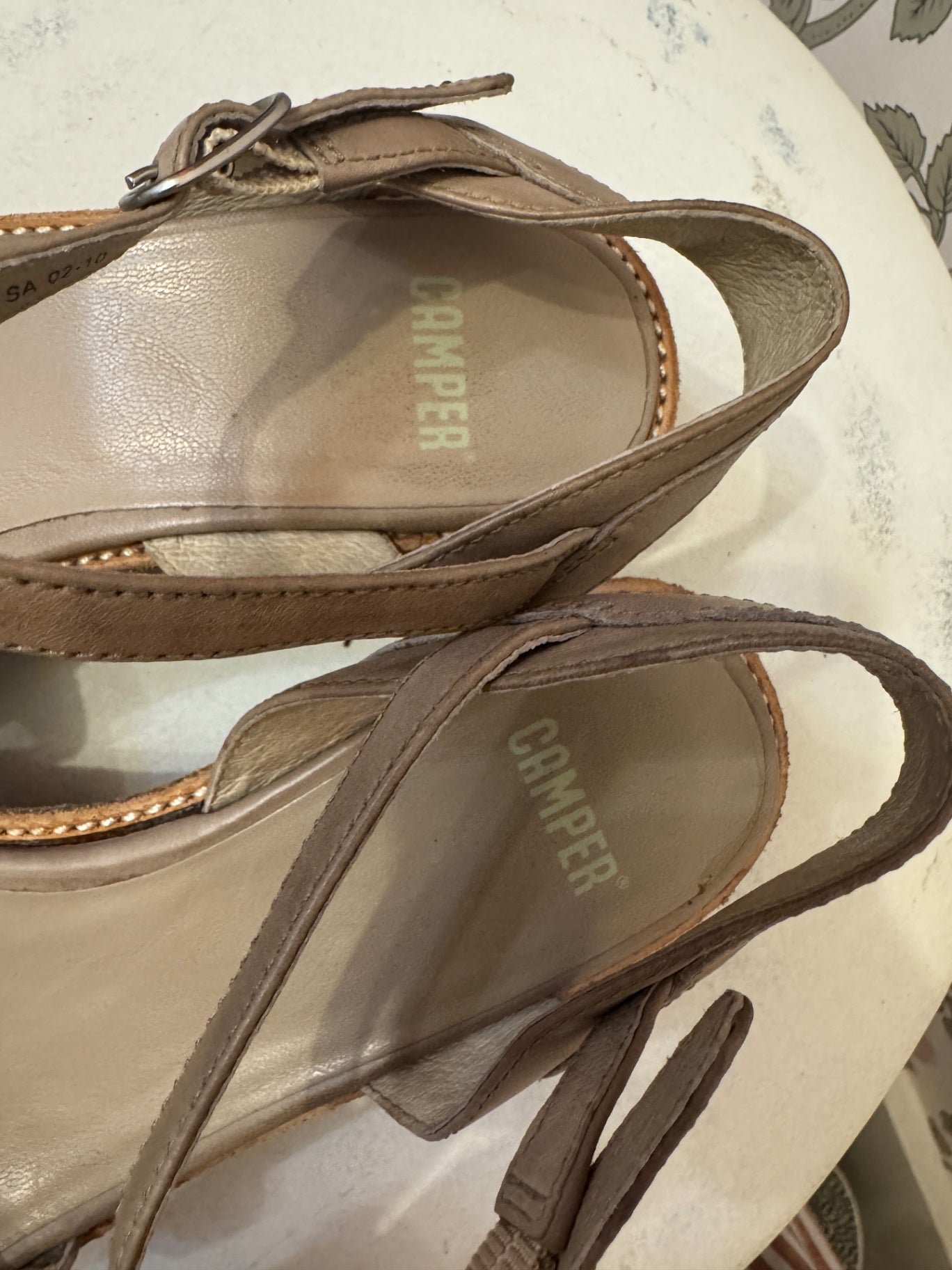 Camper Shoes 37 Beige