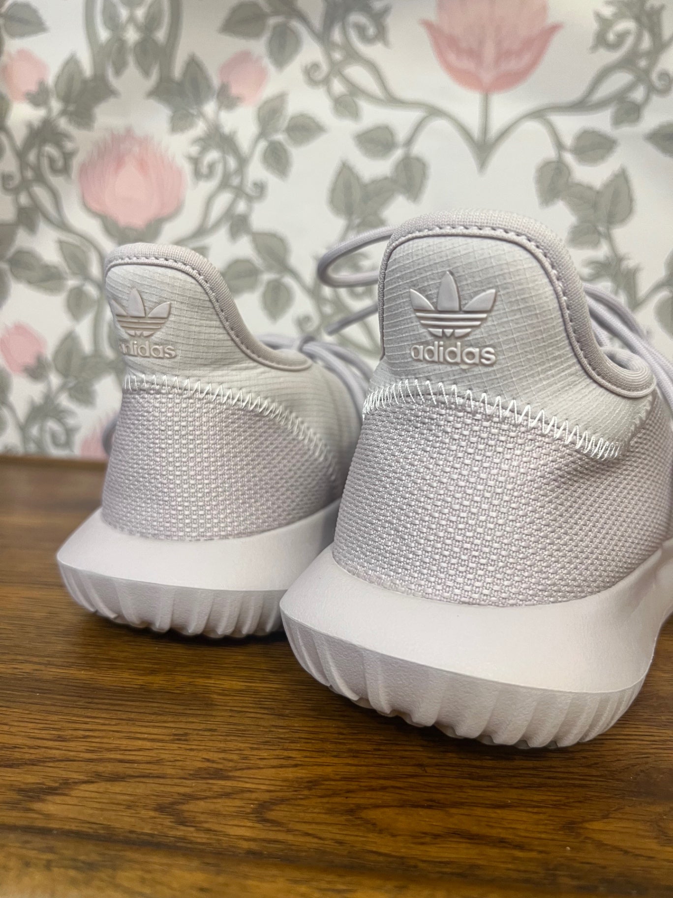 Adidas Shoes 7 White