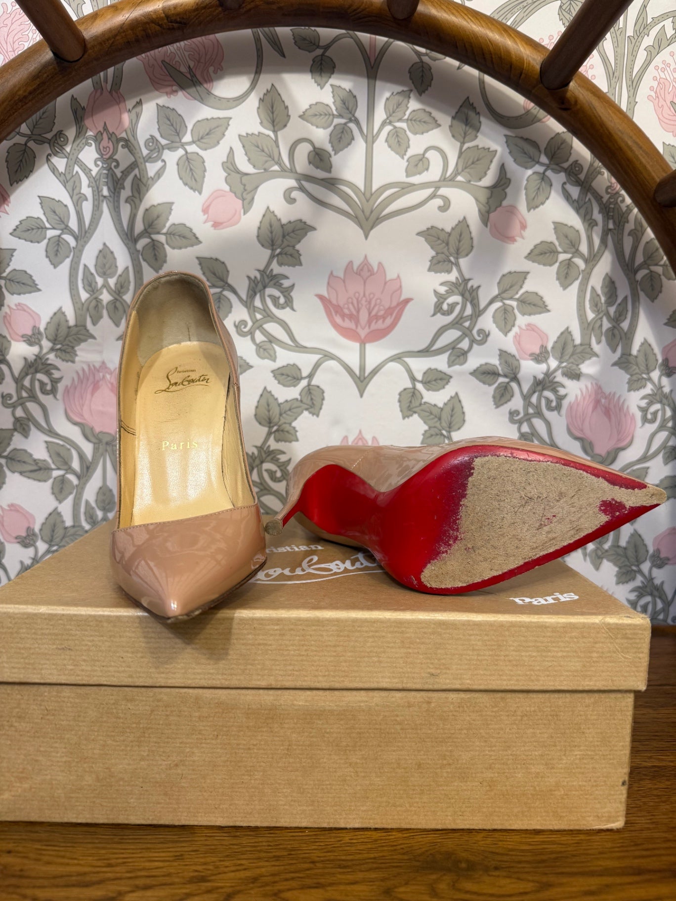 Christian Louboutin Shoes 37 Beige