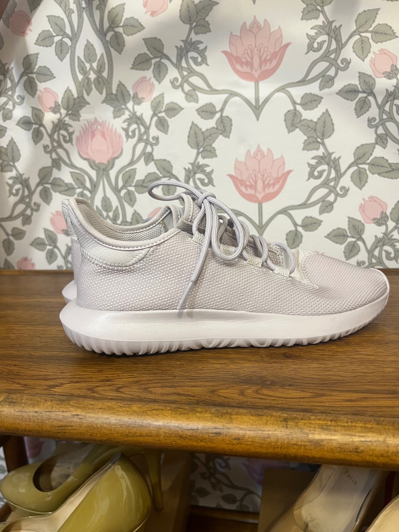 Adidas Shoes 7 White