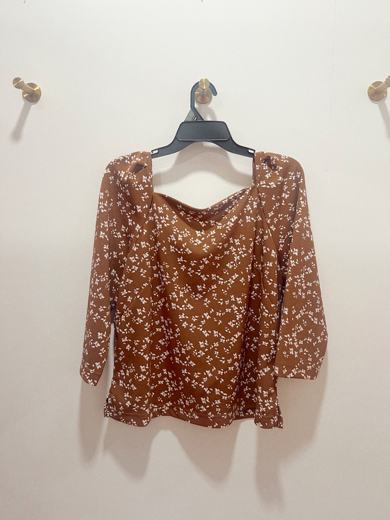 Melloday Top Large Brown and White