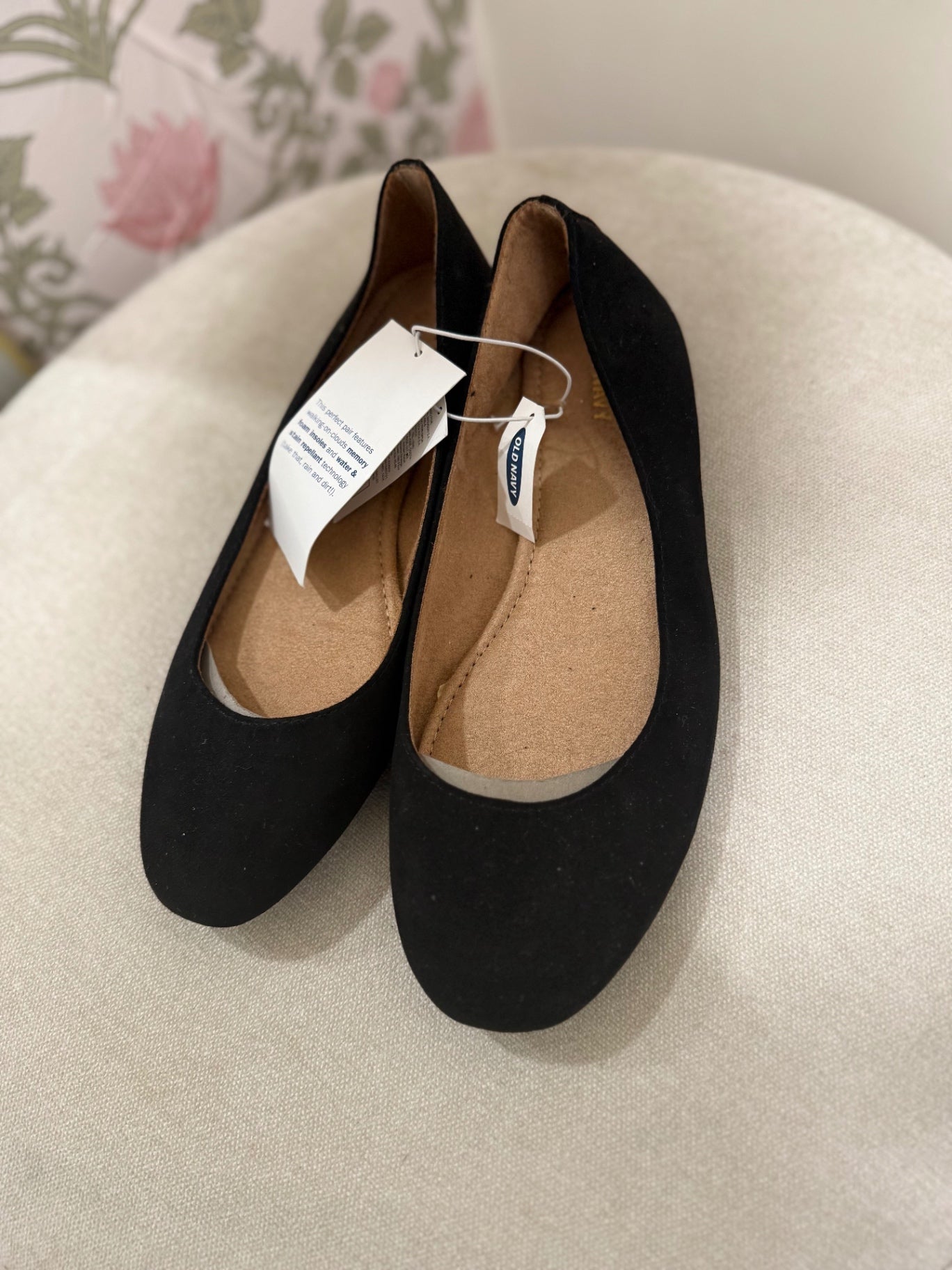 Old Navy Ballet flats 8.5 Black