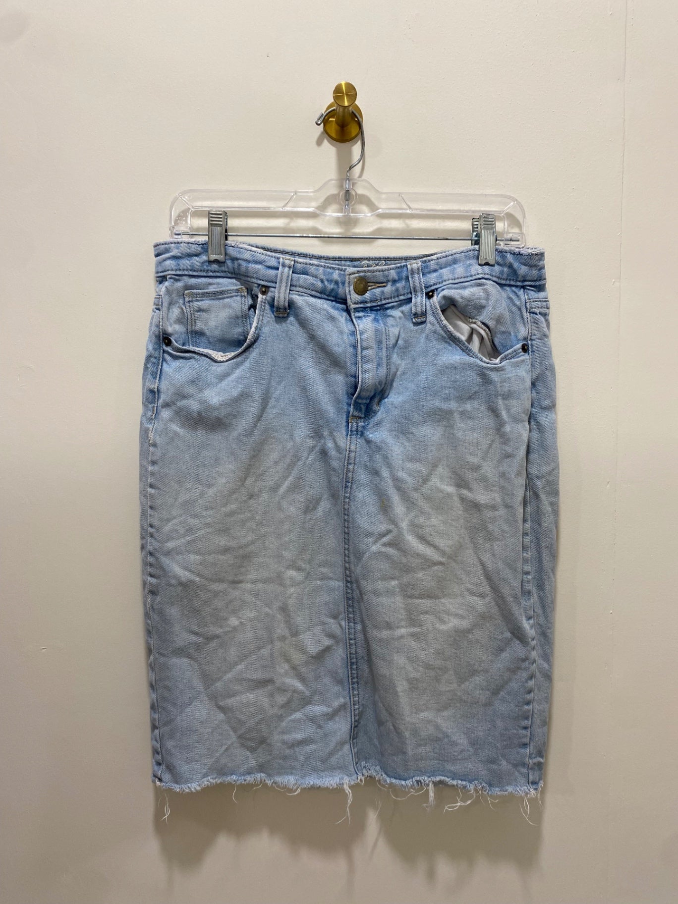 Universal Threads Skirt 8/29 Light Blue