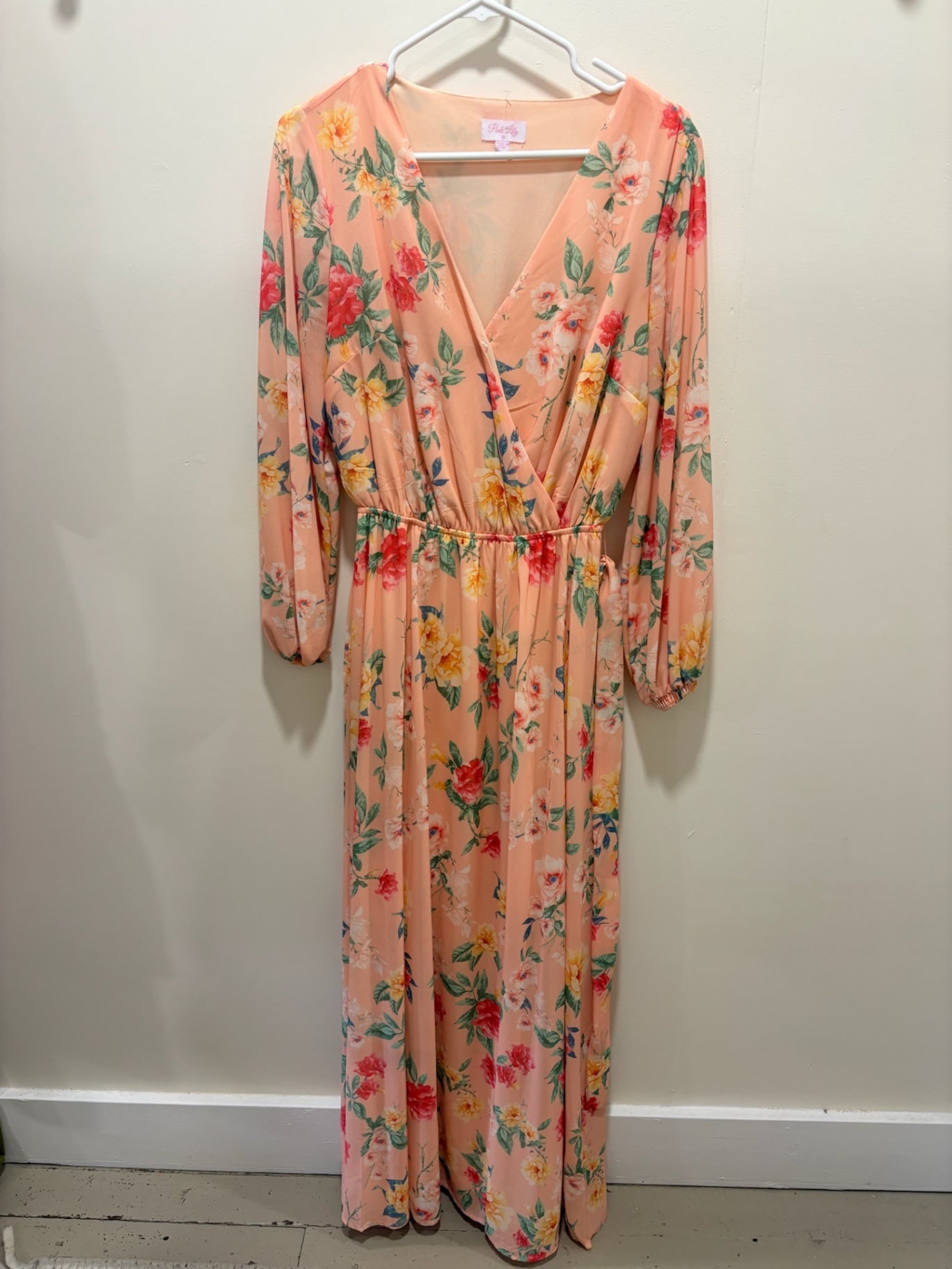 Pink Lily Dress Medium Peach with multicolored floral pattern