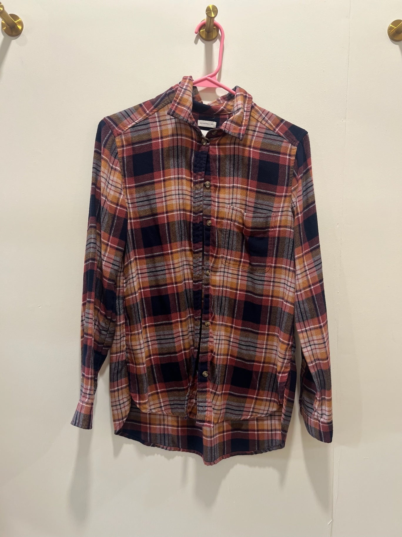 American Eagle Shirt Small Multicolor