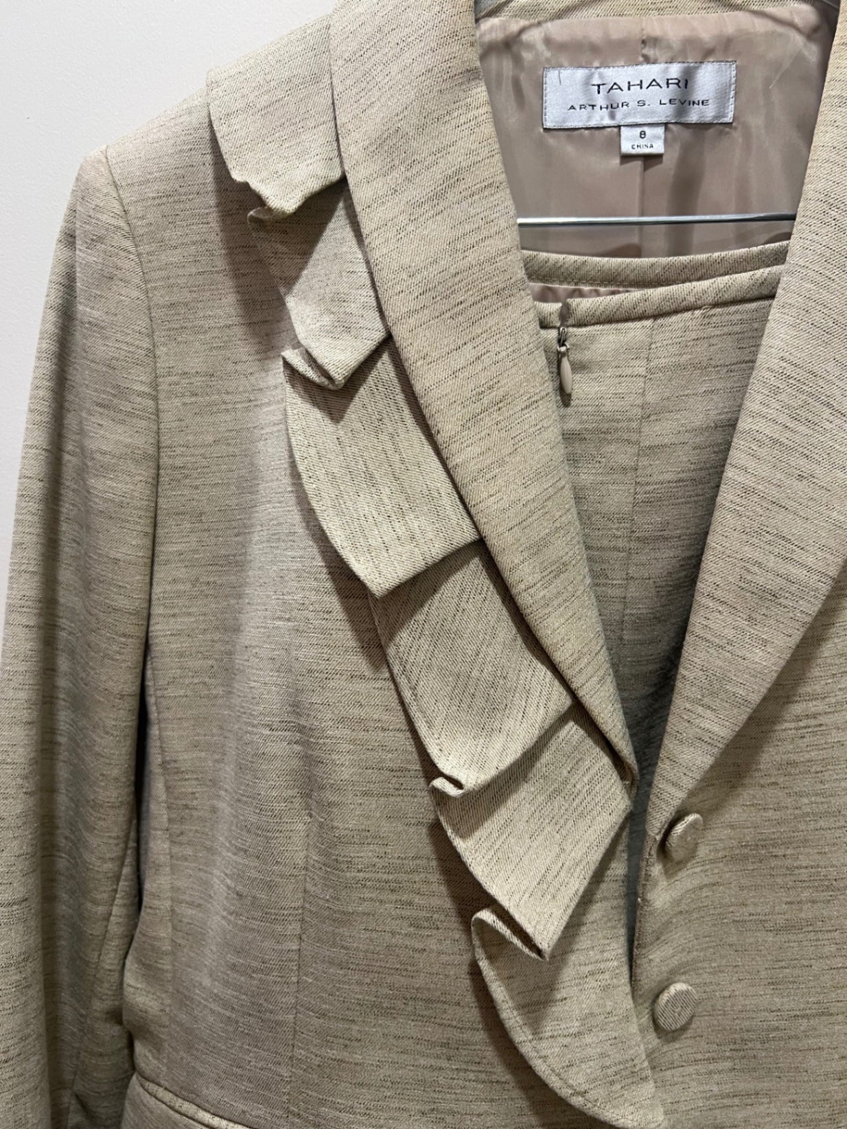 TAHARI Jacket 8 Beige