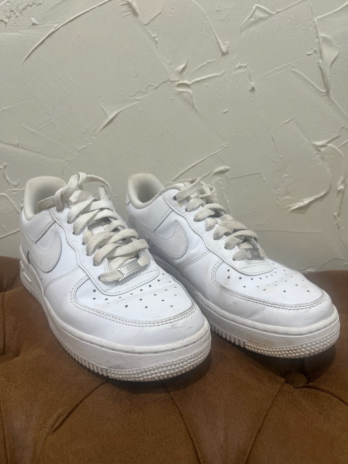 Nike Shoes 7.5/8 White