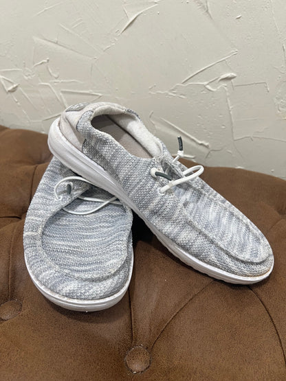 Hey dude Sneakers 7 Gray and White