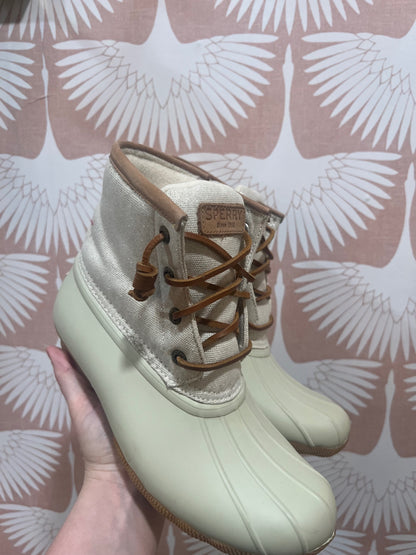 Sperry Shoes 7.5 Cream/Beige