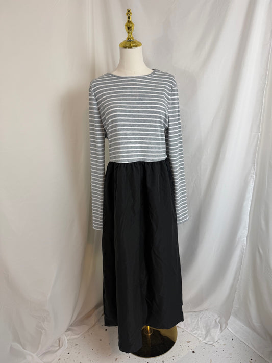 Dress XL Gray and White