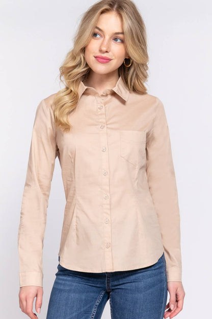 The Tia Button in white