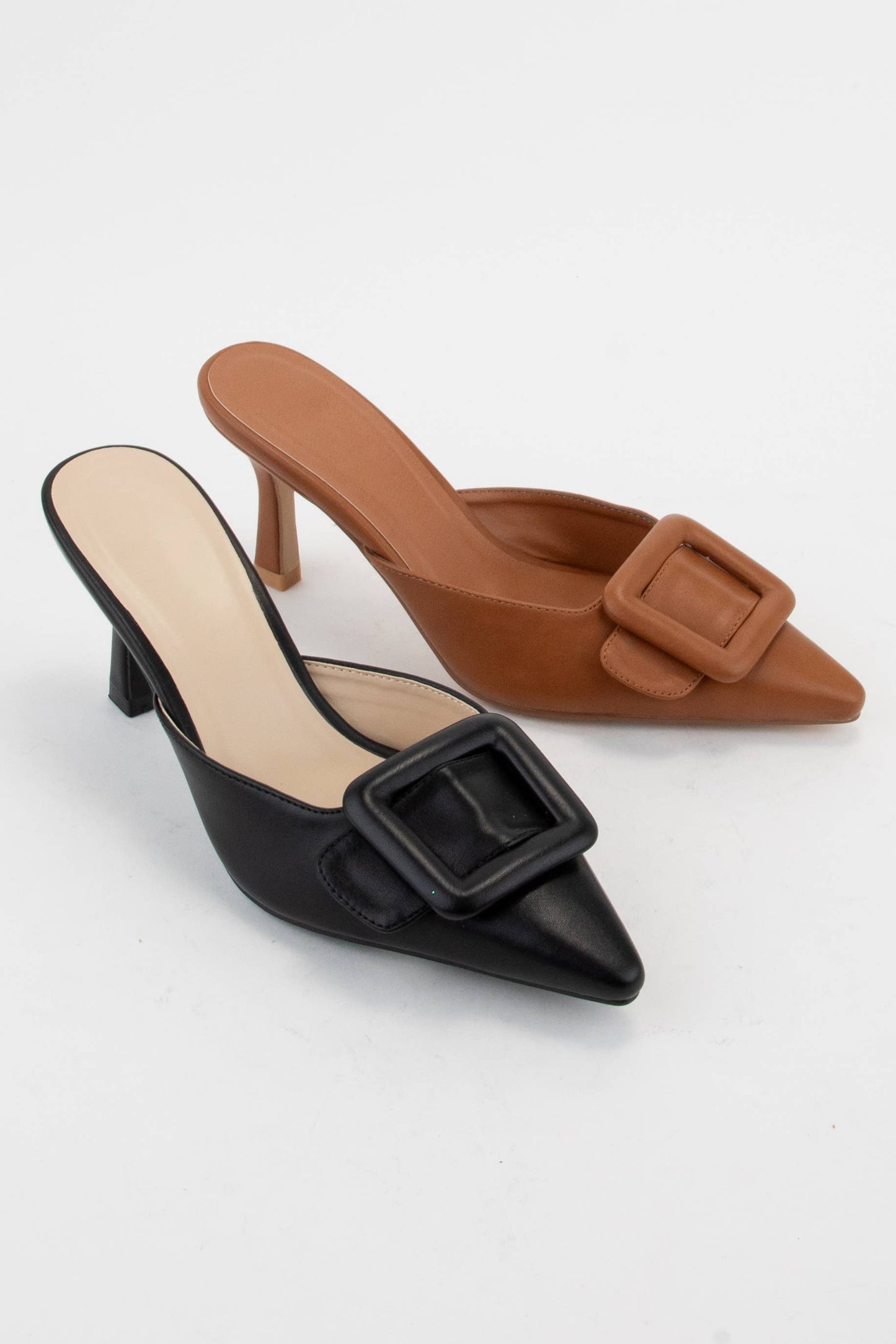 RECTANGLE BUCKLE POINTED-TOE HEEL