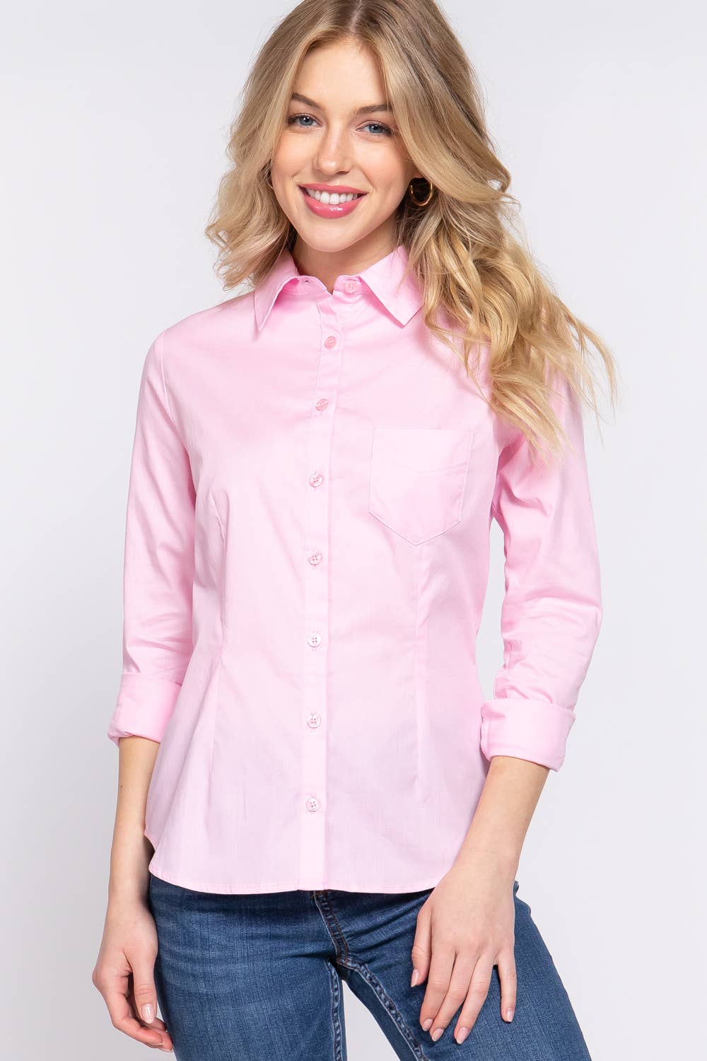 The Tia Button in pink