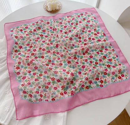 DITSY PRINT SILKY FEELING BANDANA SCARF