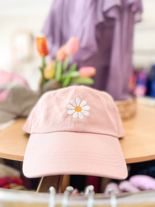 Daisy embroidery hat