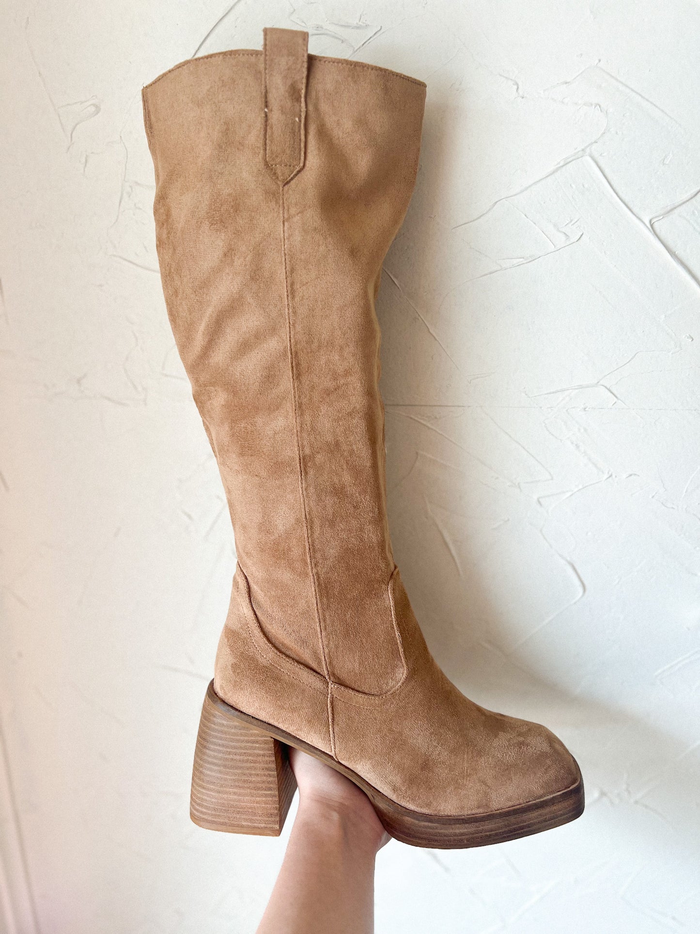 Tan suede boot