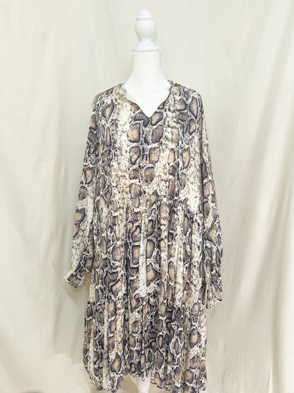 Plus Snake Print Tie Front Cinch Cuff Dress