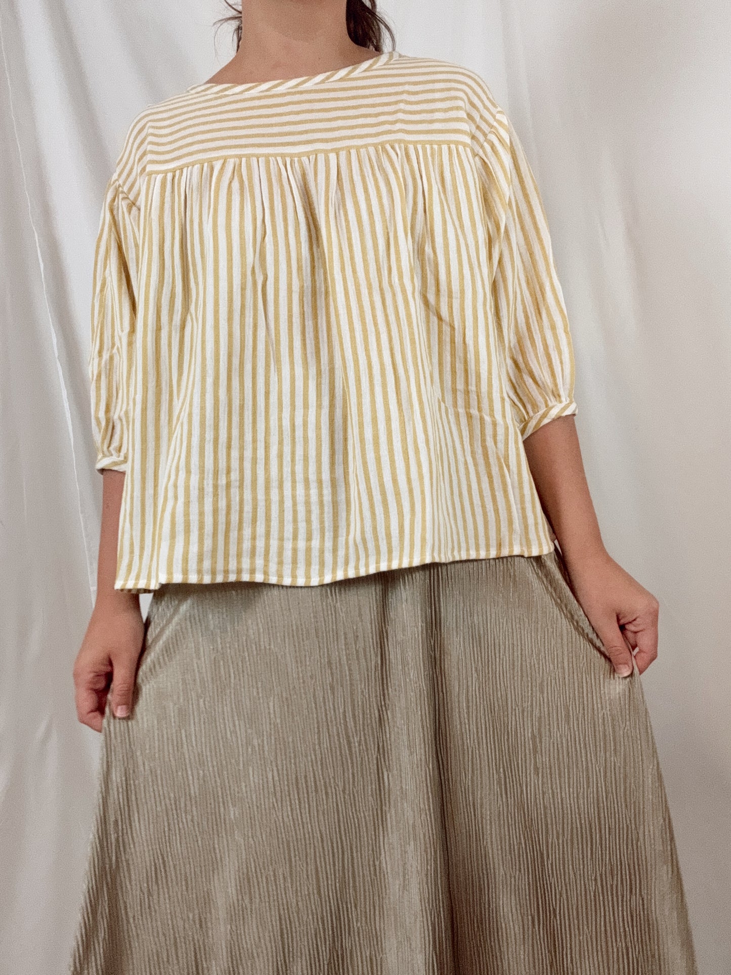 The Honey Top