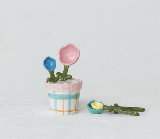 Hand-Painted Stoneware Measuring Spoons w/ Pot Holder, Set of 5