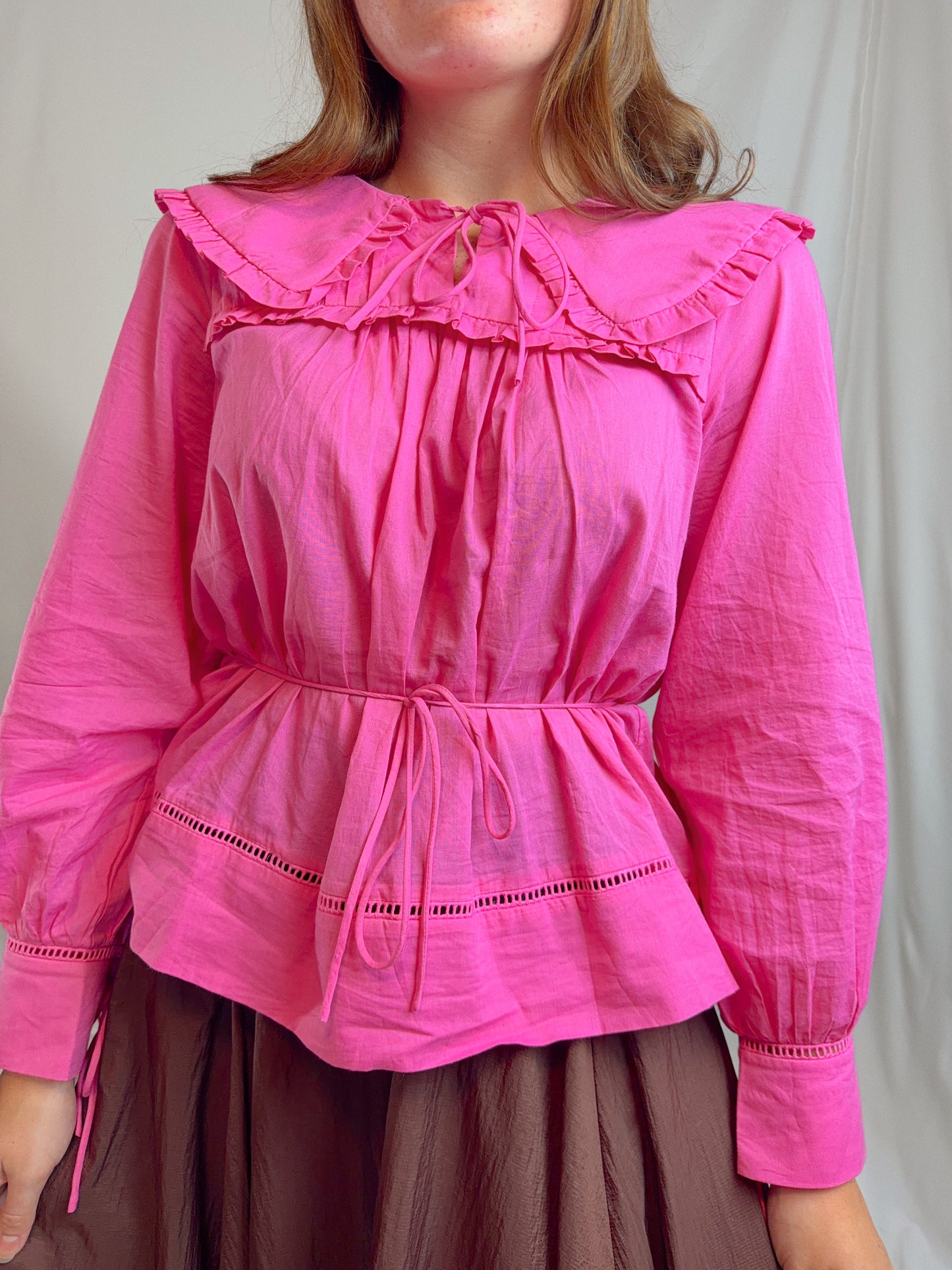 The Peter Pan Collar Top in pink